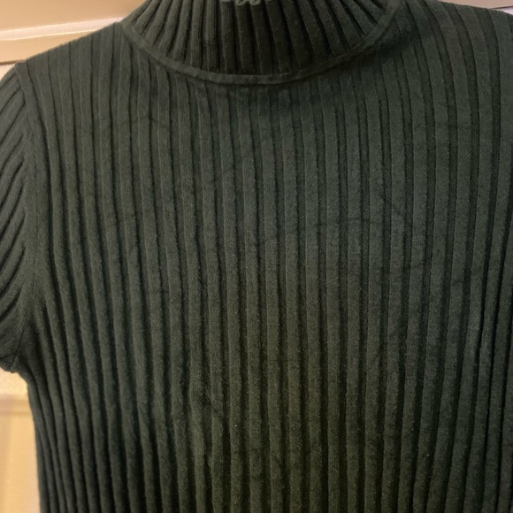 Loft Green Ribbed Sweater - Picture 2 of 5